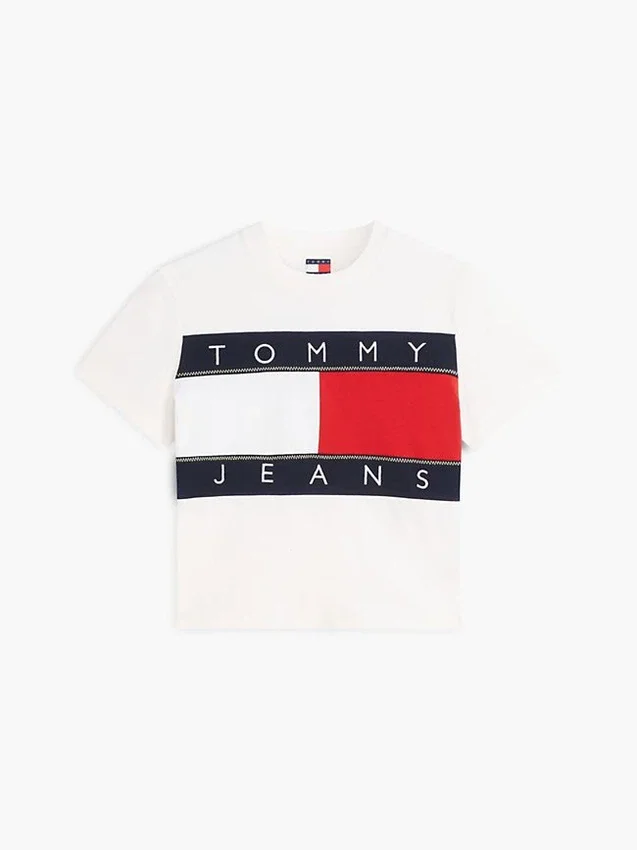 Camiseta Tommy Jeans con gran logotipo de bandera Camiseta Tommy Jeans con gran logotipo de bandera