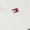 Camiseta Tommy Jeans con gran logotipo de bandera Camiseta Tommy Jeans con gran logotipo de bandera