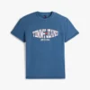 Camiseta Tommy Jeans con logotipo de bandera ondulada