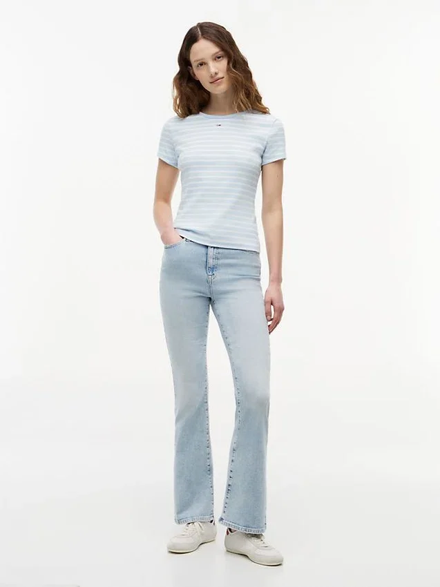 Camiseta Tommy Jeans Slim Stretch Ribbed Camiseta Tommy Jeans Slim Stretch Ribbed