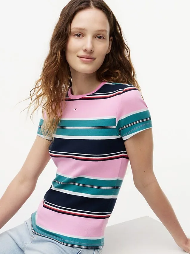 Camiseta Tommy Jeans Slim Stretch Ribbed Camiseta Tommy Jeans Slim Stretch Ribbed
