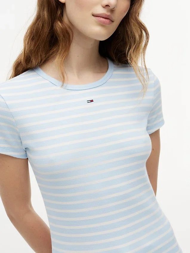 Camiseta Tommy Jeans Slim Stretch Ribbed Camiseta Tommy Jeans Slim Stretch Ribbed
