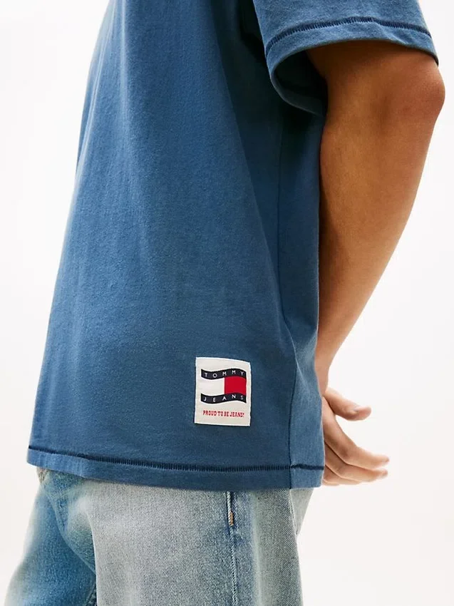 Camiseta Tommy Jeans Wavy Flag Camiseta Tommy Jeans Wavy Flag