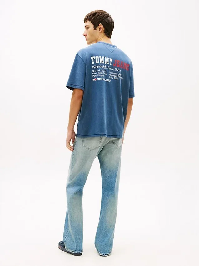 Camiseta Tommy Jeans Wavy Flag Camiseta Tommy Jeans Wavy Flag