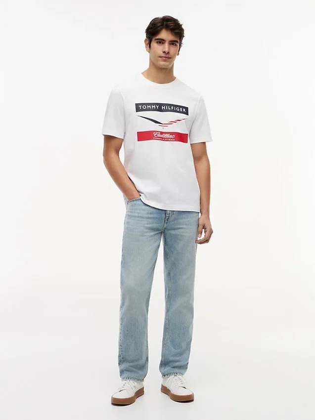 Camiseta Tommy x Cadillac F1® Team Chevron Camiseta Tommy x Cadillac F1® Team Chevron