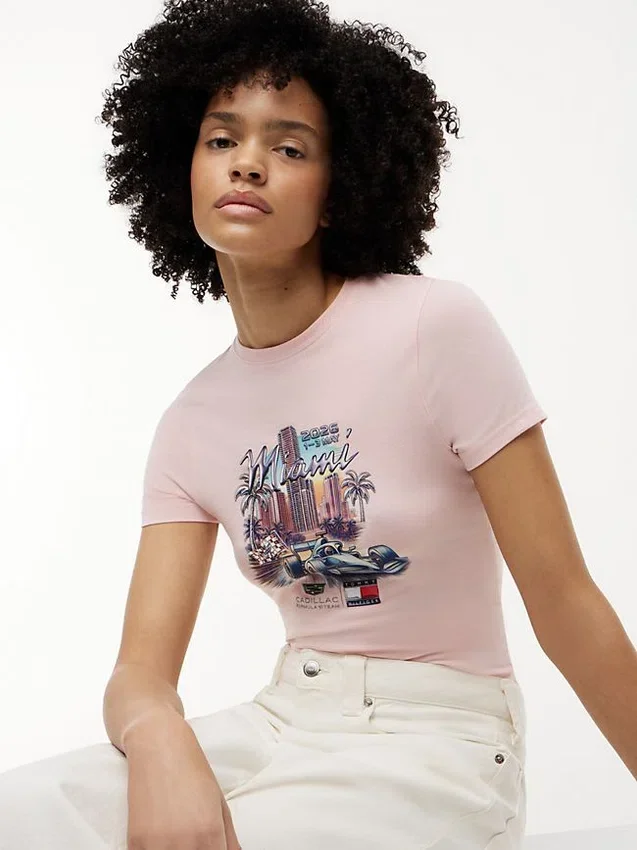 Camiseta Tommy x Cadillac F1® Team Miami Camiseta Tommy x Cadillac F1® Team Miami