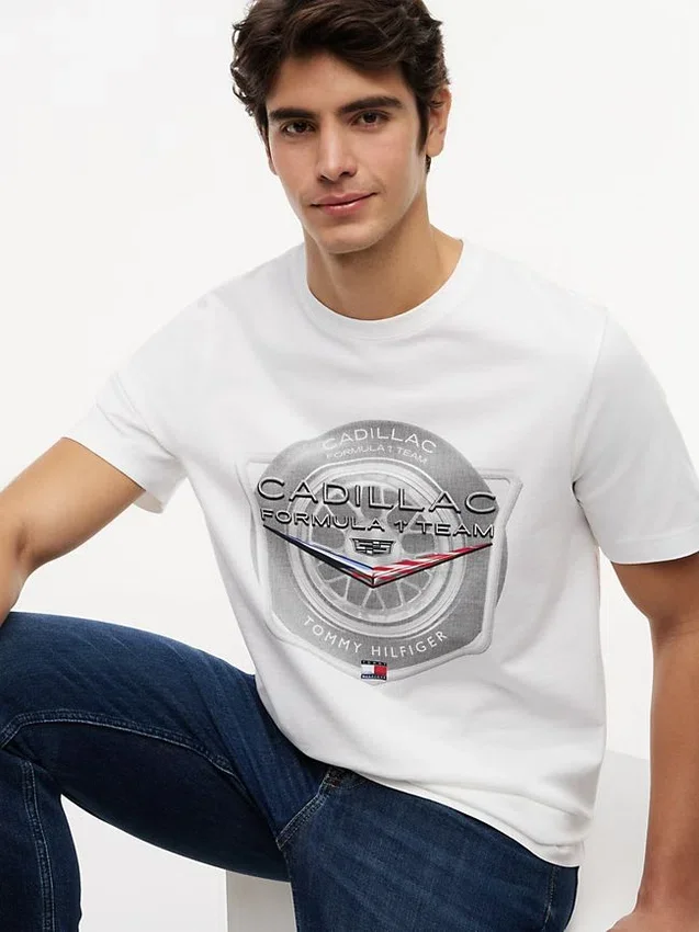 Camiseta Tommy x Cadillac F1® Team Tire Camiseta Tommy x Cadillac F1® Team Tire