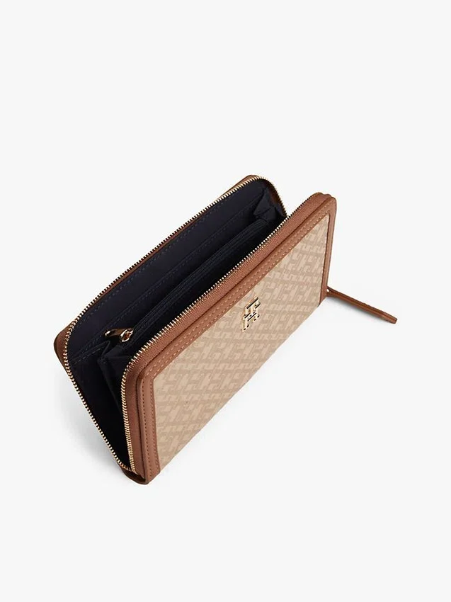 Cartera con cremallera y jacquard Monogram Cartera con cremallera y jacquard Monogram