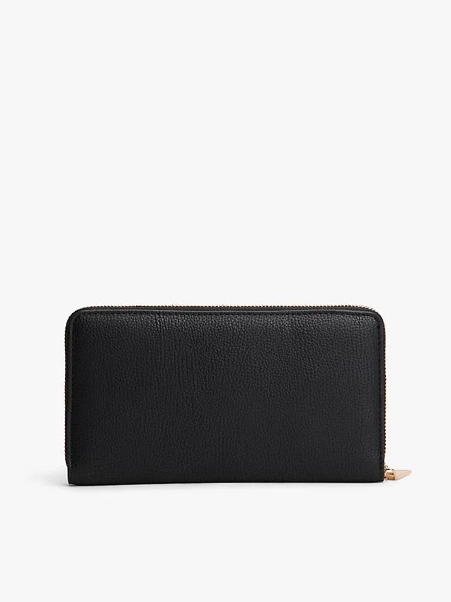 Cartera con cremallera y monograma Cartera con cremallera y monograma