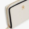 Cartera con cremallera y monograma integral Cartera con cremallera y monograma integral