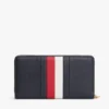 Cartera con cremallera y rayas distintivas Cartera con cremallera y rayas distintivas