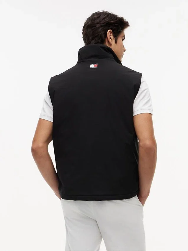 Chaleco con el logotipo del equipo Tommy x Cadillac F1® Team Chaleco con el logotipo del equipo Tommy x Cadillac F1® Team