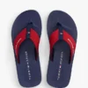 Chanclas con el logotipo de Tommy