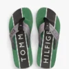 Chanclas con parche con el logotipo