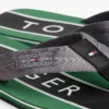 Chanclas con parche con el logotipo