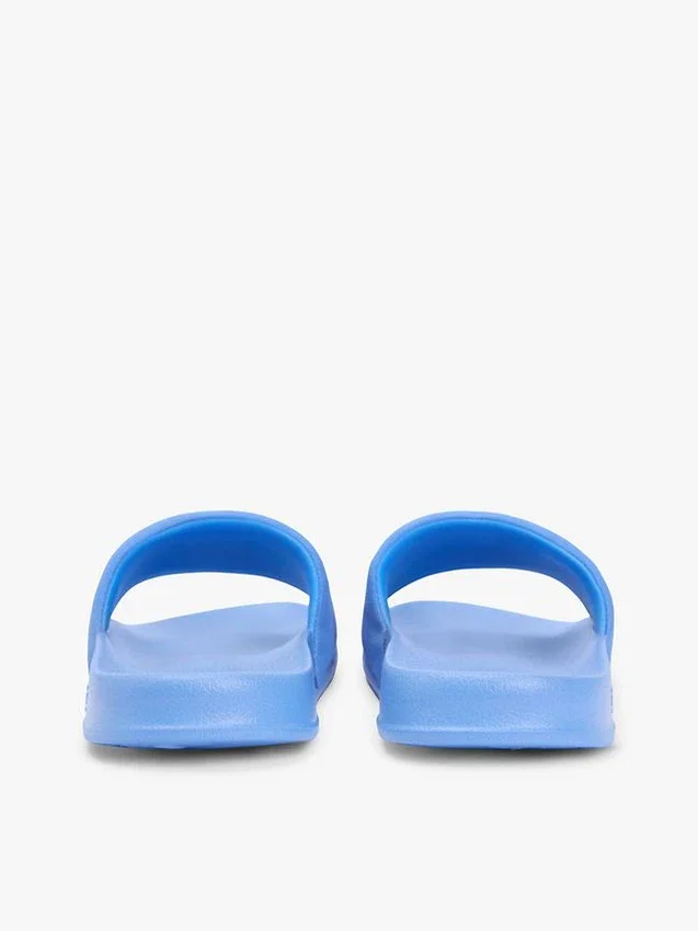 Chanclas de lona con monograma bordado Chanclas de lona con monograma bordado