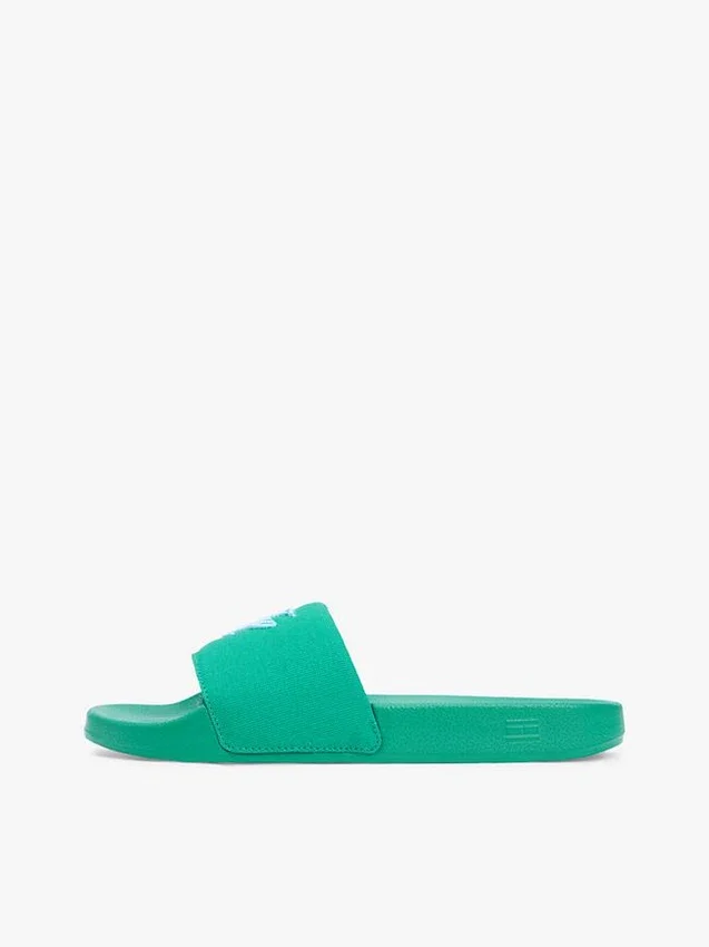 Chanclas de piscina con monograma bordado Chanclas de piscina con monograma bordado