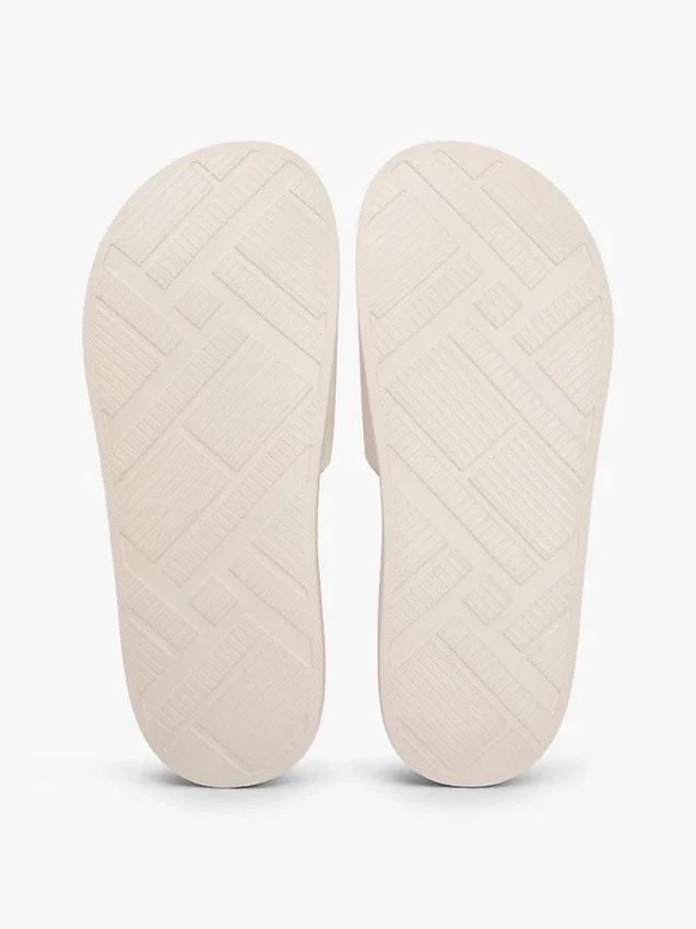 Chanclas de piscina con textura y logotipo de Tommy Chanclas de piscina con textura y logotipo de Tommy
