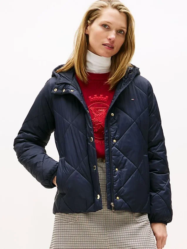 Chaqueta acolchada ligera con capucha Chaqueta acolchada ligera con capucha