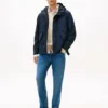 Chaqueta con capucha, impermeable y plegable