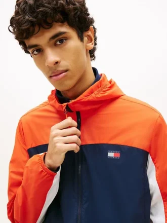 Chaqueta con capucha Ripstop de Tommy Jeans