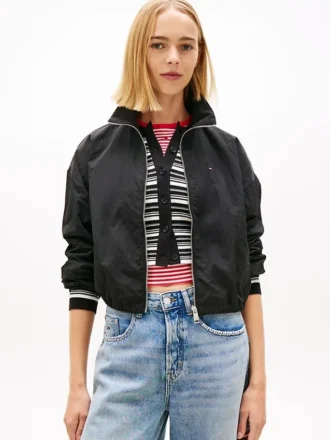 Chaqueta con cremallera repelente al agua de Tommy Jeans Chaqueta con cremallera repelente al agua de Tommy Jeans
