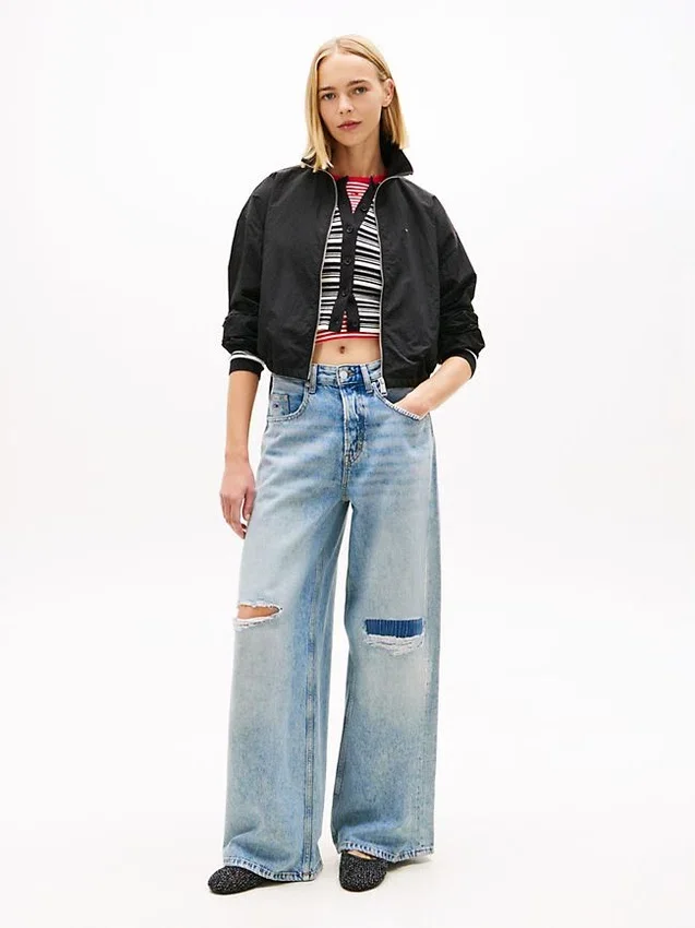 Chaqueta con cremallera repelente al agua de Tommy Jeans Chaqueta con cremallera repelente al agua de Tommy Jeans