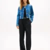 Chaqueta de mujer de denim lavado medio Chaqueta de mujer de denim lavado medio