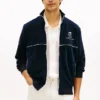 Chaqueta deportiva de terciopelo con escudo monograma Chaqueta deportiva de terciopelo con escudo monograma