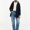 Chaqueta impermeable con capucha