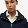Chaqueta impermeable con capucha