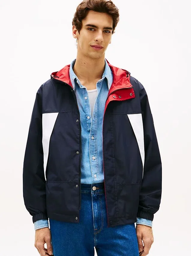 Chaqueta reversible con capucha resistente al agua Chaqueta reversible con capucha resistente al agua