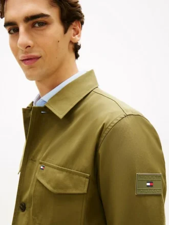 Chaqueta tipo camisa de sarga