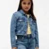 Chaqueta vaquera con estrella bordada para niña