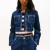Chaqueta vaquera corta con cremallera de Tommy Jeans Chaqueta vaquera corta con cremallera de Tommy Jeans