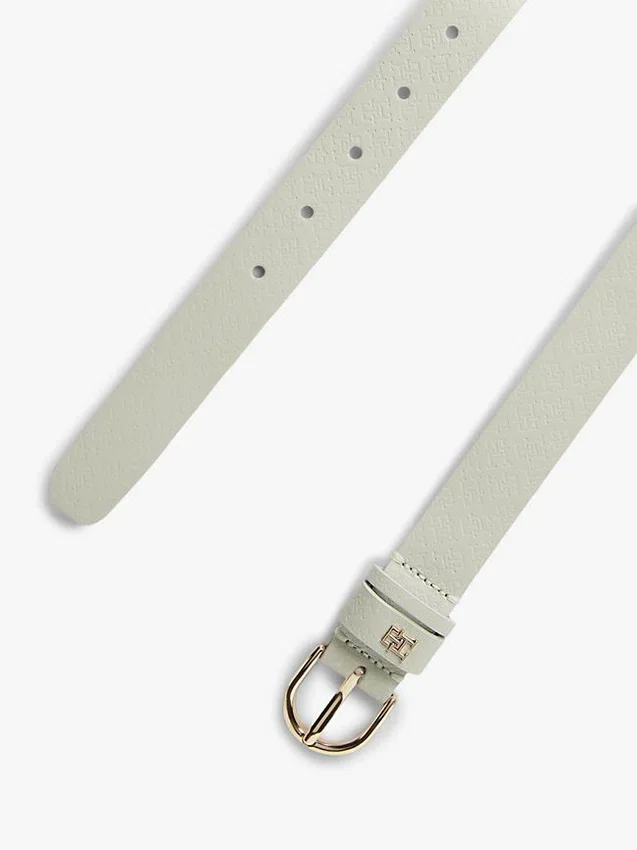 Cinturón de cuero fino con monograma grabado Cinturón de cuero fino con monograma grabado