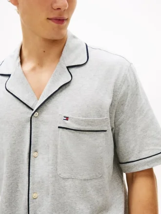 Conjunto de camiseta de manga corta y pantalones cortos