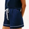 Conjunto de pijama de camisa y pantalones cortos con ribetes en contraste Conjunto de pijama de camisa y pantalones cortos con ribetes en contraste