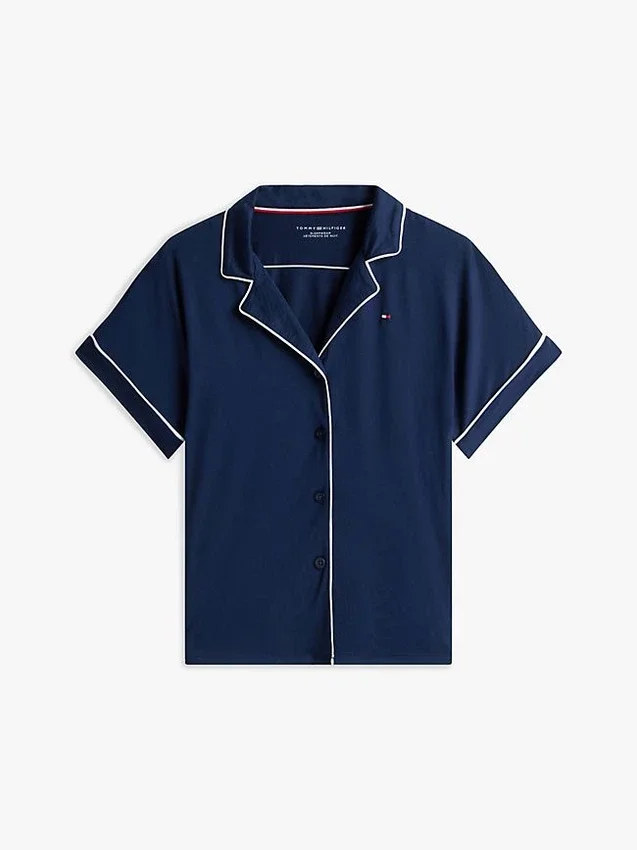 Conjunto de pijama de camisa y pantalones cortos con ribetes en contraste Conjunto de pijama de camisa y pantalones cortos con ribetes en contraste