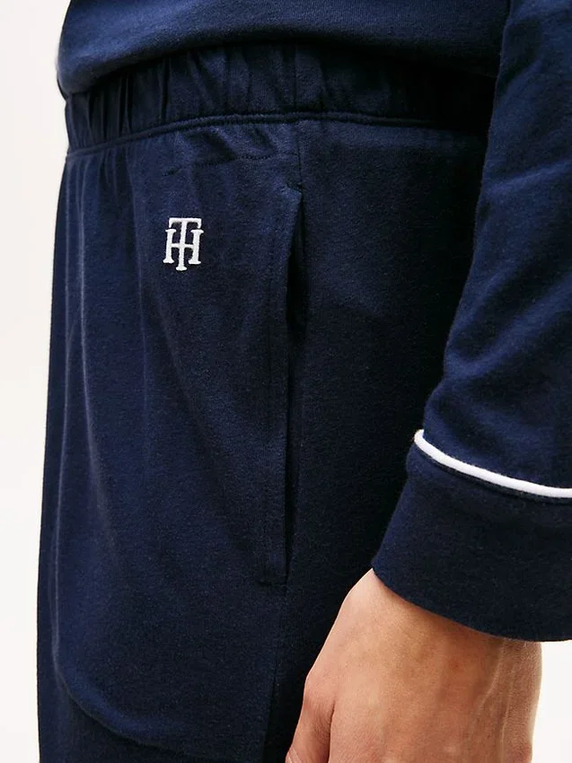 Conjunto de pijama de manga larga y pantalones Conjunto de pijama de manga larga y pantalones