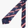 Corbata de seda a rayas con monograma y escudo Corbata de seda a rayas con monograma y escudo