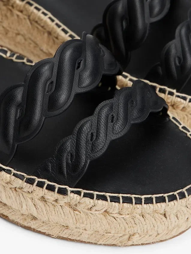 Espadrillas con plataforma y tiras retorcidas de cuero Espadrillas con plataforma y tiras retorcidas de cuero