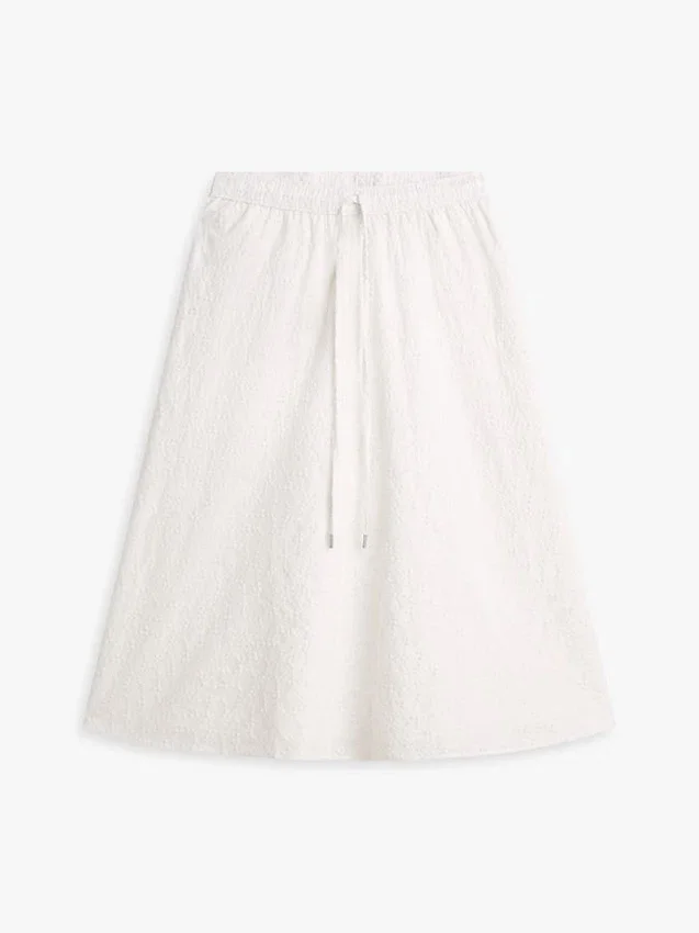 Falda midi con ojales bordados Falda midi con ojales bordados