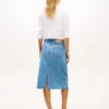 Falda midi vaquera con bajo sin rematar Falda midi vaquera con bajo sin rematar