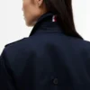 Gabardina cruzada con cinturón
