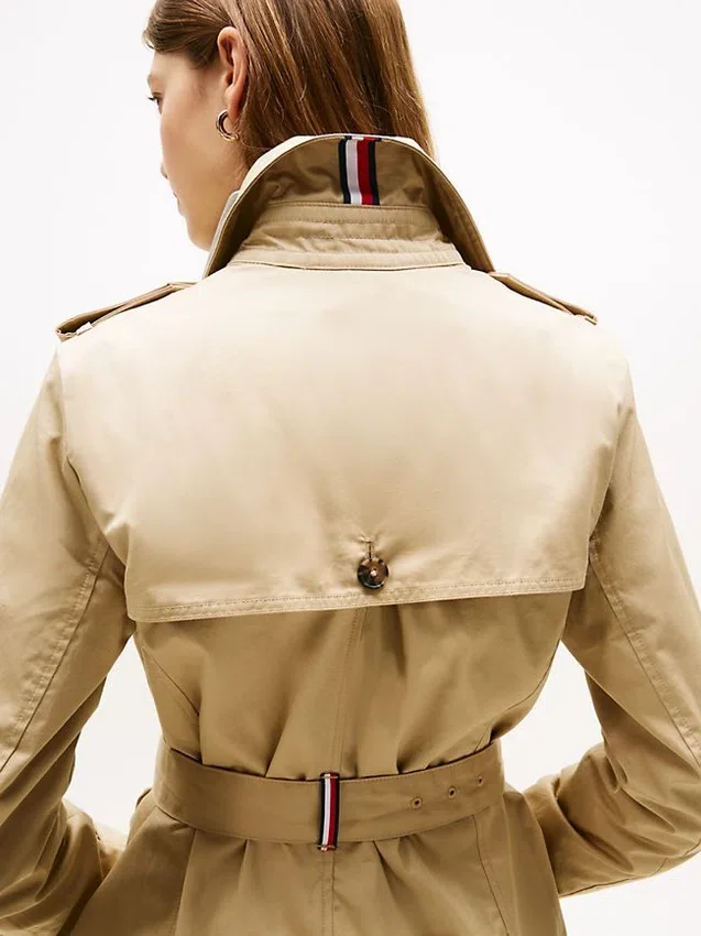 Gabardina cruzada con cinturón Gabardina cruzada con cinturón