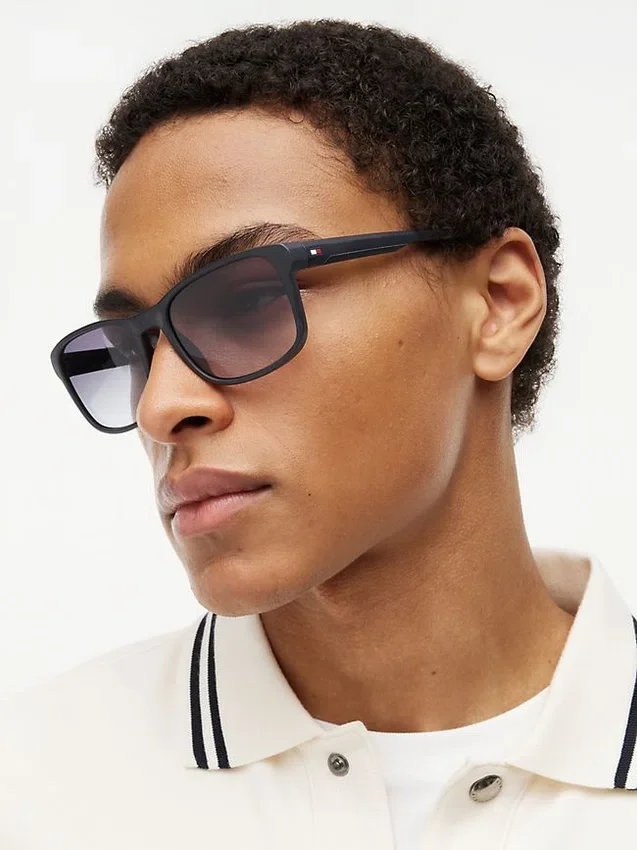 Gafas de sol clásicas con montura rectangular Gafas de sol clásicas con montura rectangular