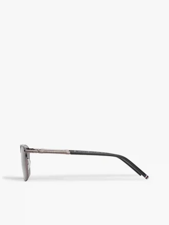 Gafas de sol con montura cuadrada metálica