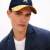 Gorra de béisbol con logotipo monograma Gorra de béisbol con logotipo monograma