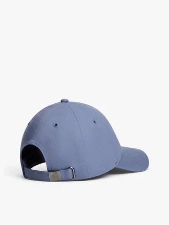 Gorra de béisbol con monograma bordado